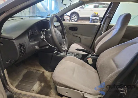 2002 Saturn Sl1 z USA, uszkodzony, nr VIN 1G8ZH52892Z300015